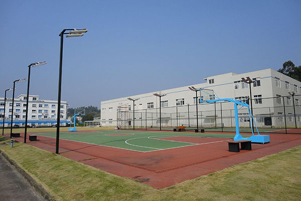 LED Flood Light Project In China. Projecte de llum d'inundació LED a la Xina.